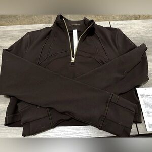NWT Define Super Cropped Size 12 Espresso/Gold Half Zip